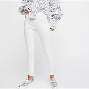 Free People White Skinny Jeans {24}